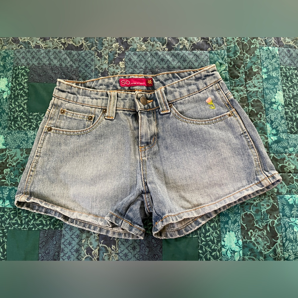SO Distressed Denim Shorts with Embroidery Juniors Size 0